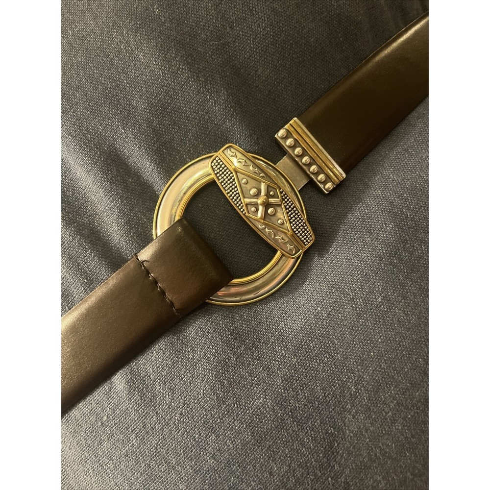 CHICO’S  Womens Brown Leather Belt Gold Silver Hardware S M Adjustable Dolphin